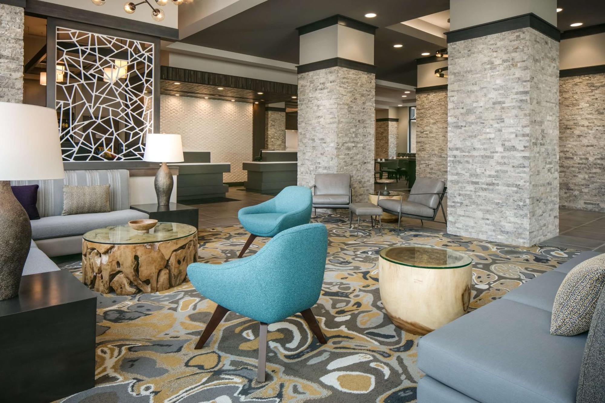 Hilton Garden Inn Iowa City Downtown University Экстерьер фото